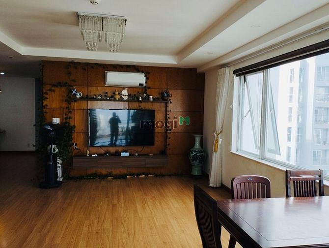 Hình ảnh Cho thuê Penthouse, DT 170m2 3PN 2WC Sân vườn 45m2, view cực đẹp
