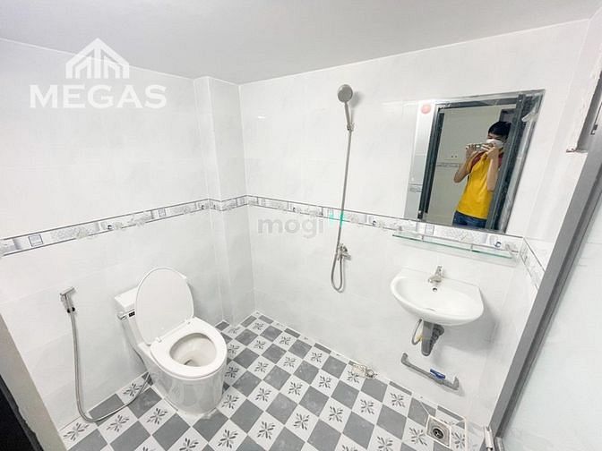 Hình ảnh Phòng mới xây, đẹp ngay vườn lài