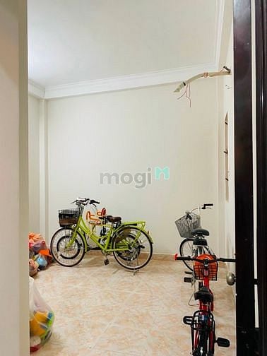 Hình ảnh Cho thuê nhà 4PN hẻm oto ngay nhà thờ Tân Mai