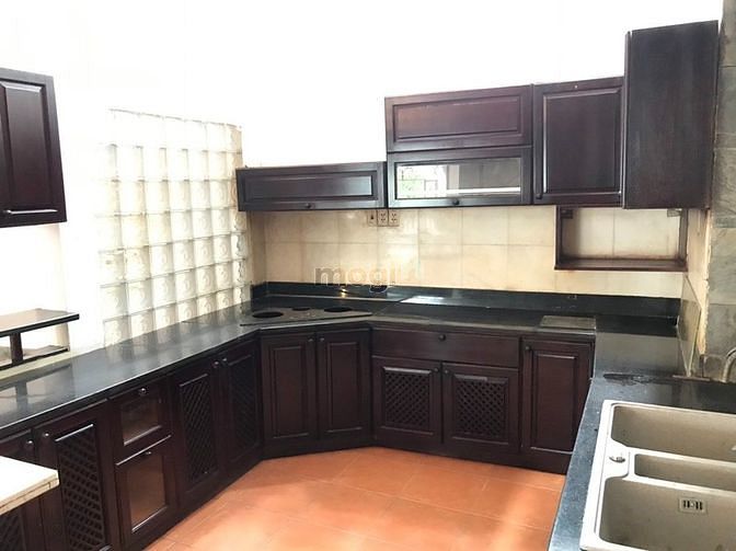 Hình ảnh Cho thuê vila ,Quận Bình Thạnh DT 20x40m trệt 1 lầu ST