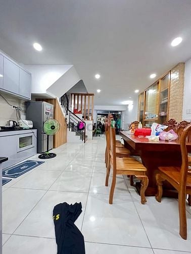 Hình ảnh Nhà còn mới khang chang - 2 tầng - đẹp nhất trong phân khúc 3 tỷ nhỉnh