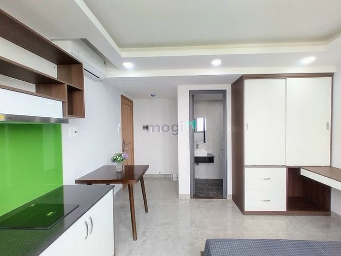 Hình ảnh Studio full nội thất cửa sổ lớn siêu thoáng ngay UBND quận 2