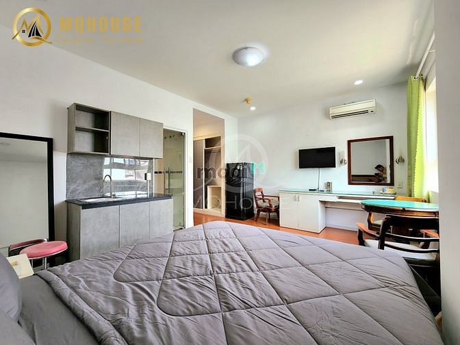 Hình ảnh Mb6623 nạp rút nhanh chóng studio full nội thất cửa sổ lớn gần sân bay, CV Hoàng Văn Thụ