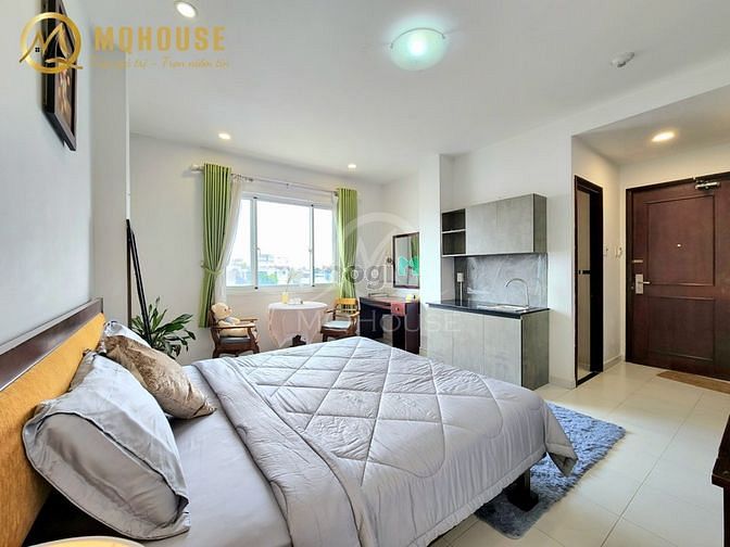 Hình ảnh Mb6623 nạp rút nhanh chóng studio full nội thất cửa sổ lớn gần sân bay, CV Hoàng Văn Thụ