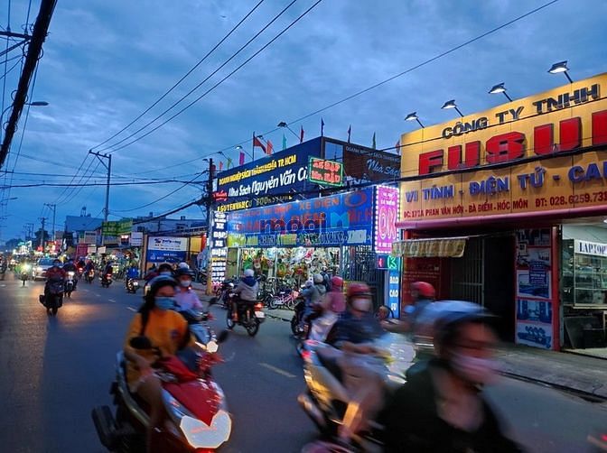 Hình ảnh 2MT Phan Văn Hớn 15m*20m Giá 60tr/th