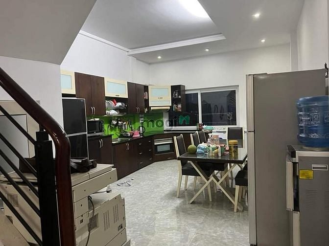 Hình ảnh Bán Nhà Hẻm Đường Cộng Hòa, P13, Tân Bình, 115m2, 2 Tầng.