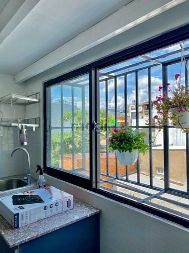 Hình ảnh CHDV Duplex full nội thất, 45m2, Ban công, cửa sổ, thang máy