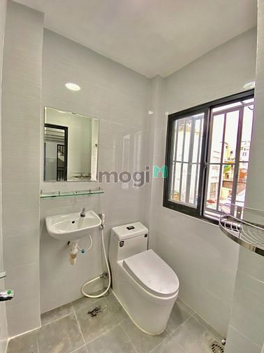 Hình ảnh CHDV Duplex full nội thất, 45m2, Ban công, cửa sổ, thang máy