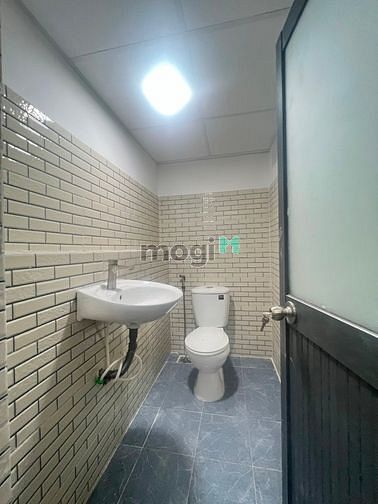 Hình ảnh Studio giá rẻ ngay cầu Sài Gòn