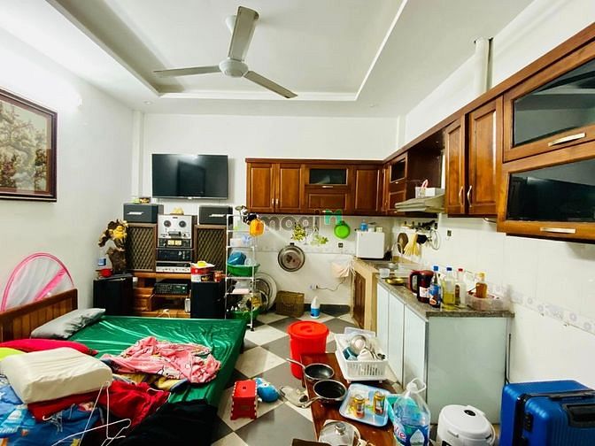 Hình ảnh Bán nhà Thái Thịnh, 53m2, 5 tầng, 7 phòng, 7.9 tỷ