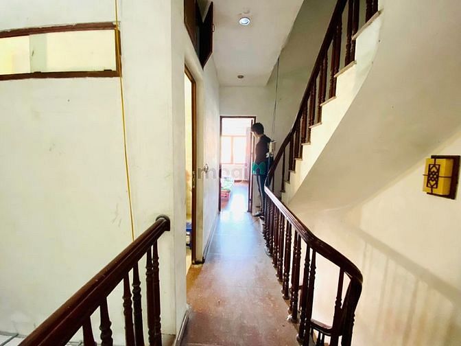 Hình ảnh Bán nhà Thái Thịnh, 53m2, 5 tầng, 7 phòng, 7.9 tỷ