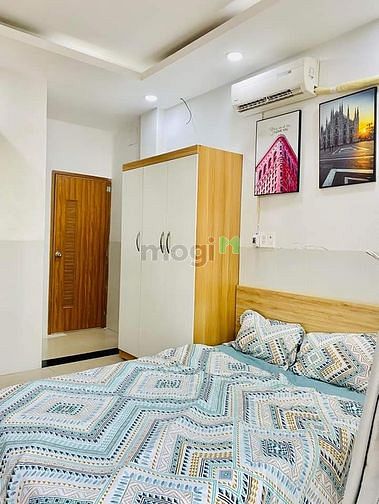 Hình ảnh CHDV Studio Hoa Đào, full nội thất, cửa sổ, ban công, thang máy