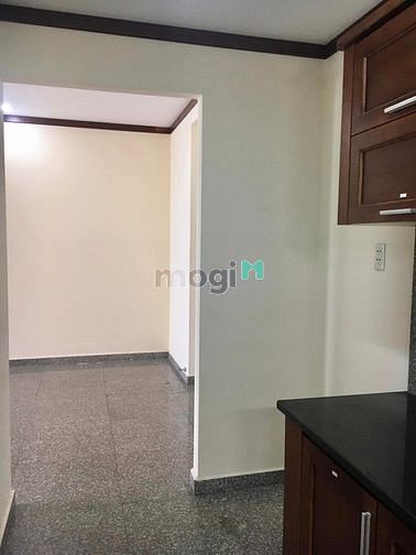 Hình ảnh Cho thuê CHCC HOÀNG ANH THANH BÌNH - 73m 2pn