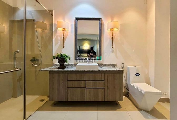 Hình ảnh Quận 4 - Studio cao cấp full nội thất, ban công ngắm view xịn