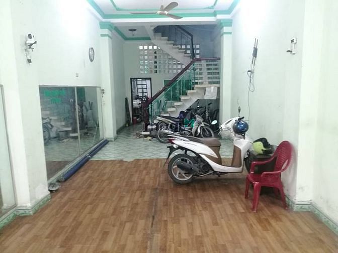 Hình ảnh cho thuê mặt tiền đường Bàu Cát đôi 9p
