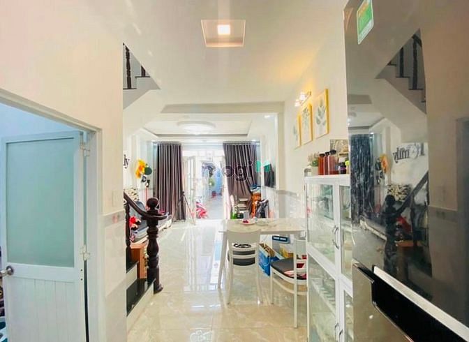Hình ảnh NHÀ BÁN gấp Đ. Huỳnh Tấn Phát . Q7 Giá 2tỷ 150