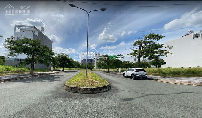 Hình ảnh Đất thổ cư KDC Trường Lưu, Long Trường, Quận 9. Giá 2.3 tỷ.Dân cư đông