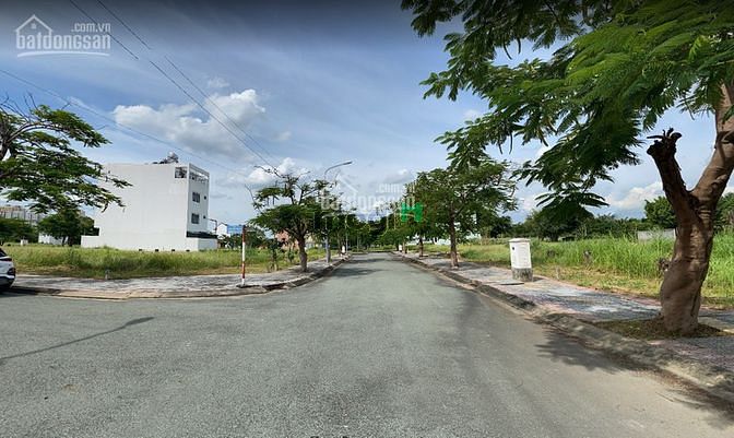 Hình ảnh Đất thổ cư KDC Trường Lưu, Long Trường, Quận 9. Giá 2.3 tỷ.Dân cư đông