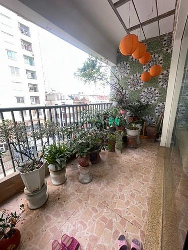 Hình ảnh Bán chung cư Văn Khê Hà Đông, dt 145m2, giá chỉ 23.4triêu/m2, full đồ