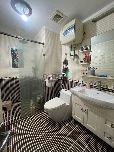 Hình ảnh Bán chung cư Văn Khê Hà Đông, dt 145m2, giá chỉ 23.4triêu/m2, full đồ
