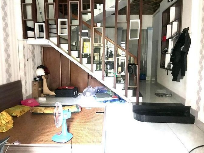 Hình ảnh Cần bán nhà Đ. Cống Quỳnh Q1 60m2 SHR, hẻm ô tô