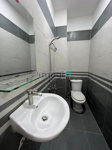 Hình ảnh Nhà 3 Tầng Bờ Bao Tân Thắng, 64m2, 7 Tỷ, 3PN, 4WC, PK, bếp