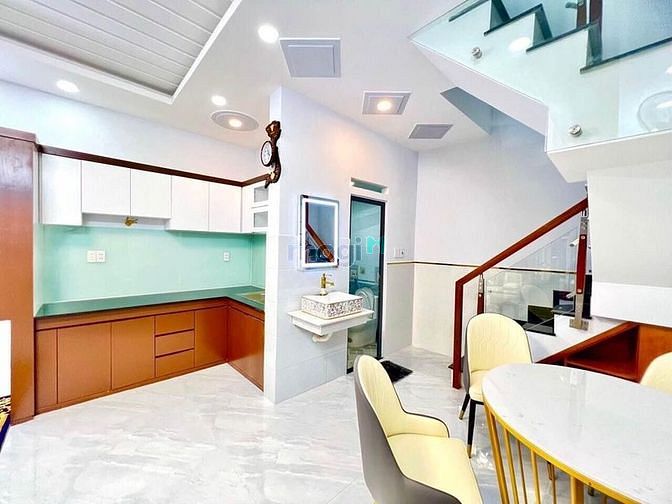 Hình ảnh NHÀ HẺM MỚI TINH Bán Tôn Đản Q4 57m2 1tỷ675 SHR