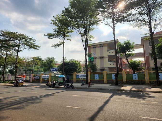 Hình ảnh Hiếm. Đất nền giá rẻ TPHCM thanh toán dài hạn