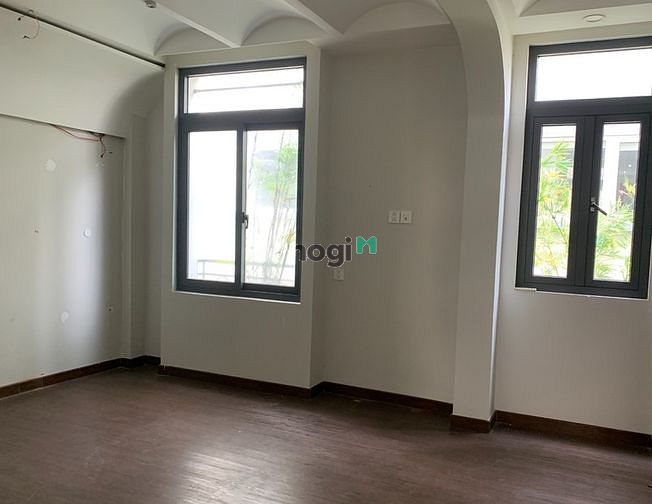 Hình ảnh Cho Thuê MT Cư Xá Đô Thành Q3 - Có Thang Máy