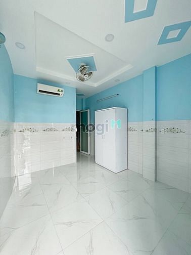 Hình ảnh 😝😝🤓 studio ban công siêu to khung lồ ạ