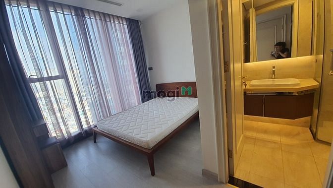 Hình ảnh Cho thuê căn Vinhomes Ba Son 2PN full nt.