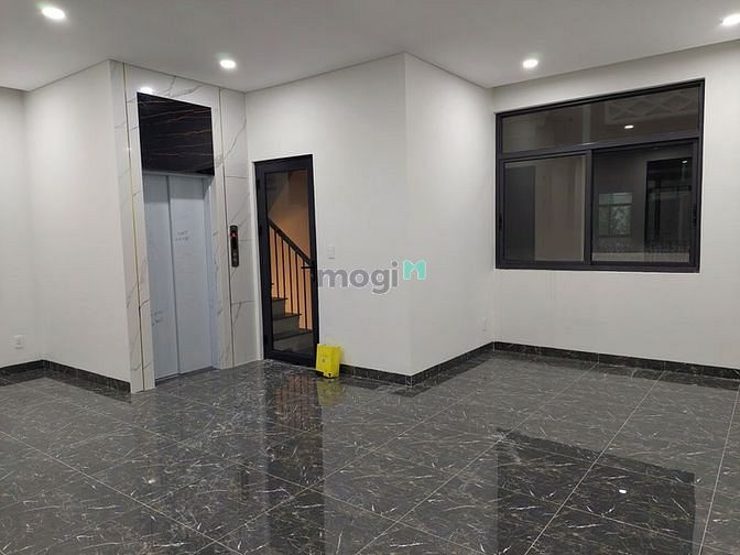 Hình ảnh Cho thuê tầng nhà phố vinhomes quận 9