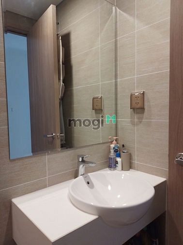 Hình ảnh Cho thuê căn studio nhà trống 4tr cọc 1