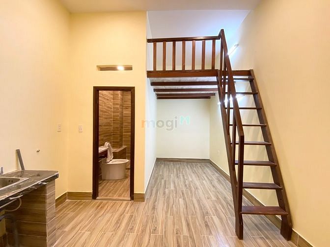 Hình ảnh Cho thuê chung cư mini nội thất gỗ cửa sổ lớn thoáng mát