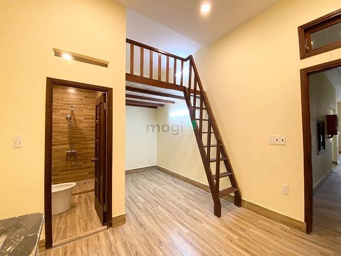 Hình ảnh Cho thuê chung cư mini nội thất gỗ cửa sổ lớn thoáng mát
