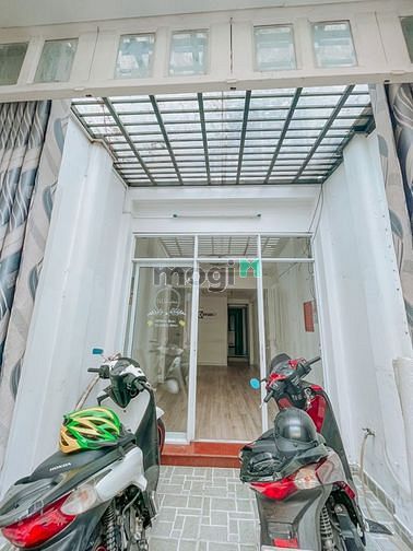 Hình ảnh Cho thuê nhà nguyên căn 5pn Lê Văn Sỹ, Tân Bình