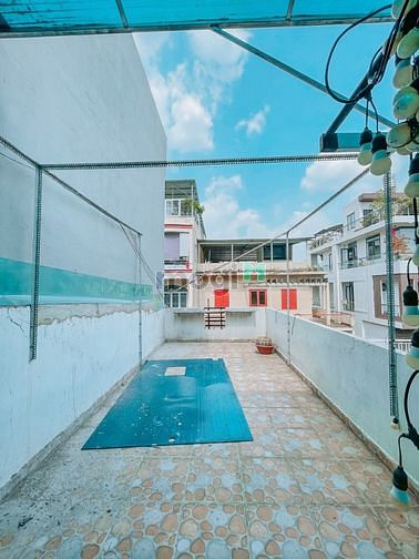 Hình ảnh Cho thuê nhà nguyên căn 5pn Lê Văn Sỹ, Tân Bình
