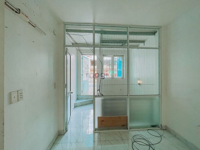 Hình ảnh Cho thuê nhà nguyên căn 5pn Lê Văn Sỹ, Tân Bình