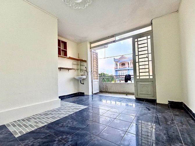 Hình ảnh Cho thuê phòng trọ mới có ban công, cửa sổ 20m2.