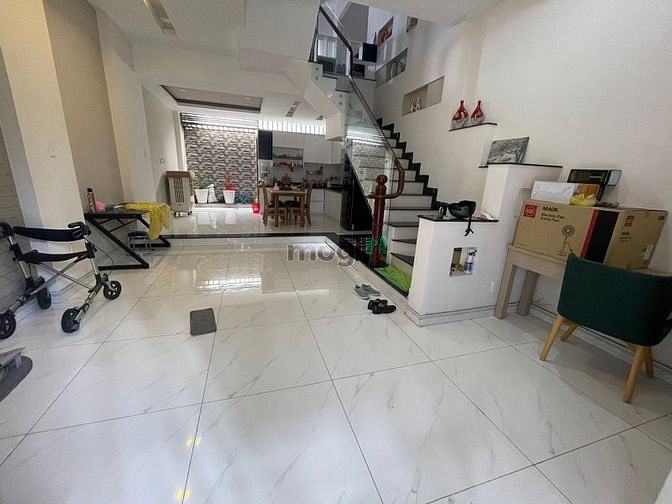 Hình ảnh CHO THUÊ nhà nguyên căn có nội thất mới xây 12TR ở Q2