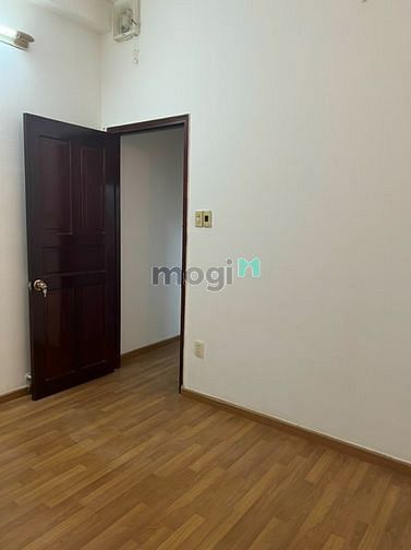 Hình ảnh Phòng trọ giá rẻ sạch sẽ ban công thoáng mát