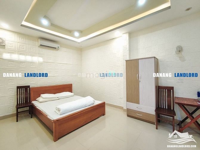 Hình ảnh Nhà đẹp 4 phòng ngủ gần Vincom - B211