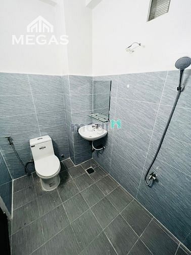 Hình ảnh Cho Thuê Căn Hộ Dịch Vụ Ngay Đường Số 7
