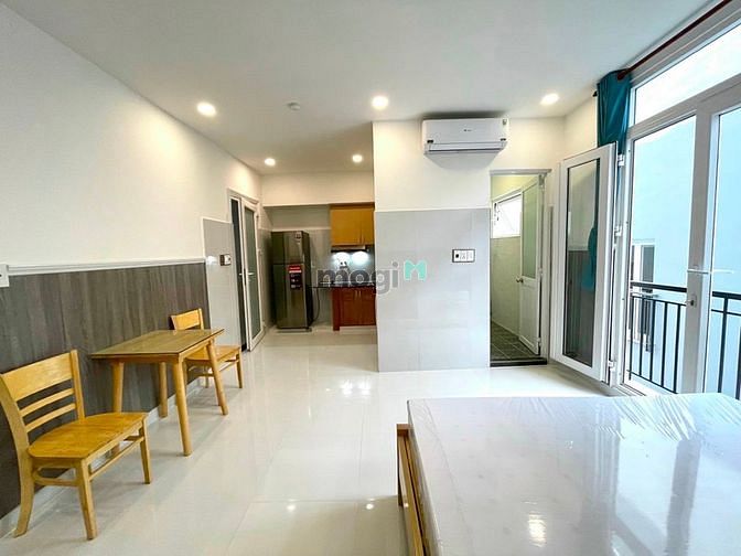 Hình ảnh full nội thất có máy giặt riêng ngay vòng xoay trần não