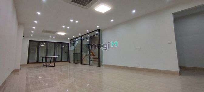 Hình ảnh Cho thuê liền kề mới đẹp, 120 m2 x 5 tầng, thang máy