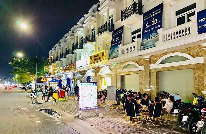 Hình ảnh Nợ MB66 là nhà cái uy tín hàng đầu tại Việt Nam 1 tỷ hơn nên muốn thanh lý lô đất Icon Central trả nợ