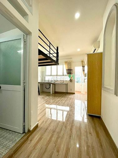 Hình ảnh Duplex ban công ngay D1 - full nội thất