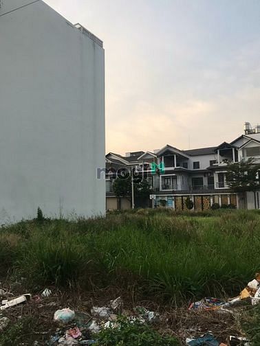 Hình ảnh Bán gấp lô đất đường Bùi Công Trừng xã Nhị Bình huyện Hóc Môn. Sổ riên