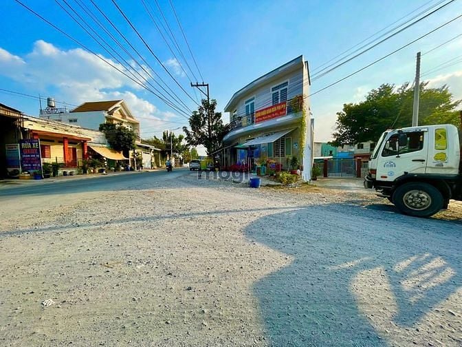 Hình ảnh Đất chính chủ lái thiêu cần bán