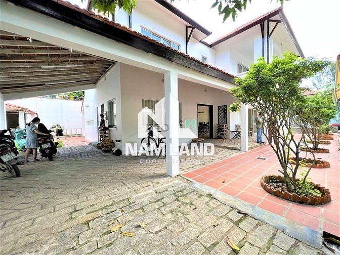 Hình ảnh Biệt Thự 600m2 Sân Vườn_Hồ Bơi 4 Phòng Lớn Để Ở_Văn Phòng Công Ty